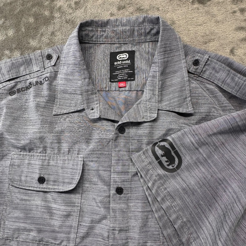 Ecko Unltd. Gray Striped Short‎ Sleeve Button Up Shirt 2XL